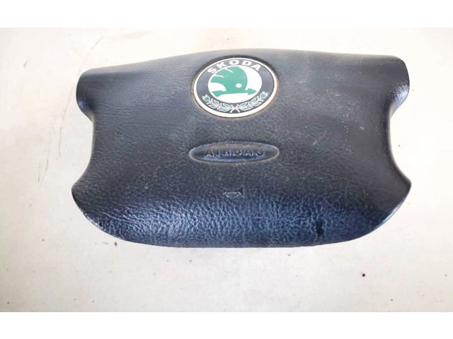Подушка безопасности водителя 1u0880201k Skoda Octavia Mk1 (1U)