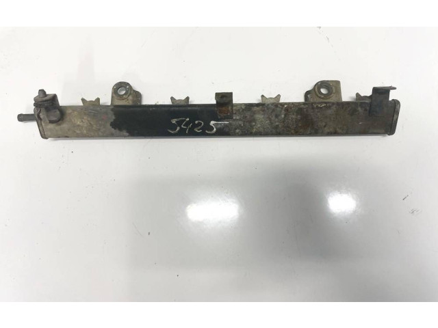 Vstřikovací lišta Subaru Justy