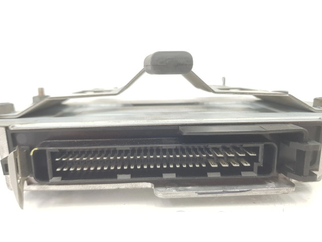 Блок управления двигателя 3910626740 Hyundai Coupe