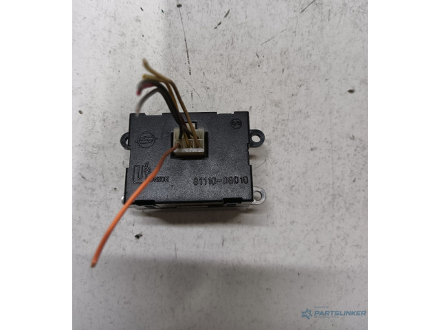 Дисплей 8111008010 SsangYong Rexton