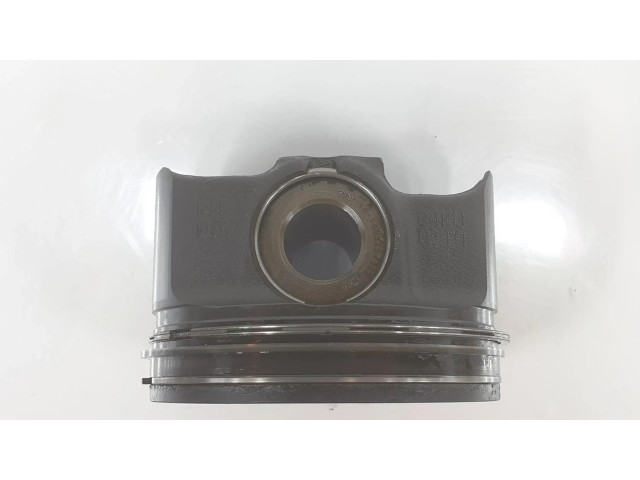 Píst 11258580462, 1212CD BMW 2 Active Tourer U06 2.0