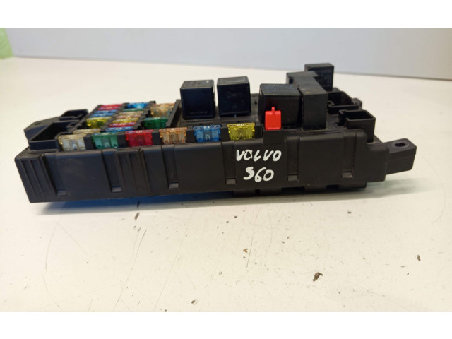 Блок предохранителей 9452993, 518322110 Volvo S60