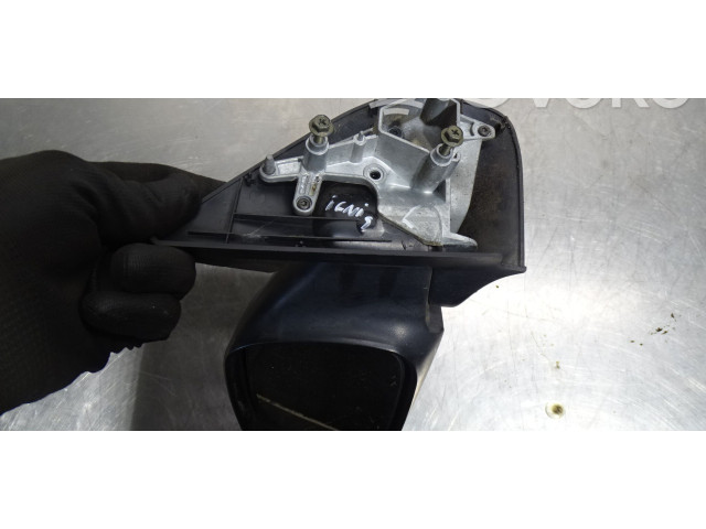 Зеркало (механическое)       Suzuki Ignis   -  года   