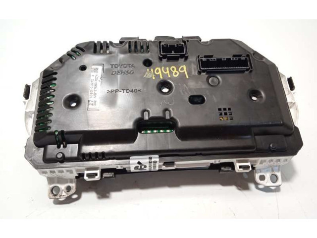 Přístrojová deska Toyota Yaris 2017 838000U270, MB1575607574