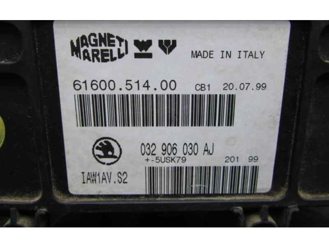Řídící jednotka 032906030AJ   Skoda Felicia I 