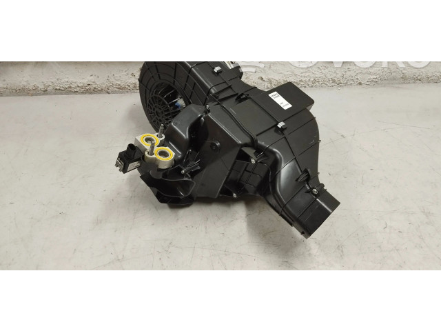 Вентилятор печки    31449328   Volvo XC90