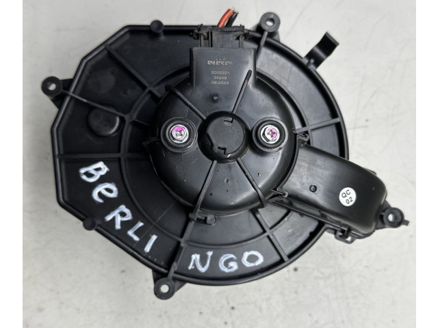 Вентилятор печки 2002221 Citroen Berlingo