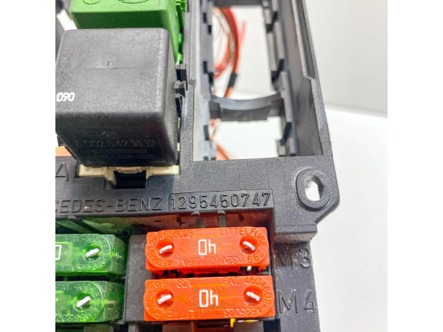 Pojistková skříňka A1295450747, 17673000000 Mercedes-Benz SL R129 2000