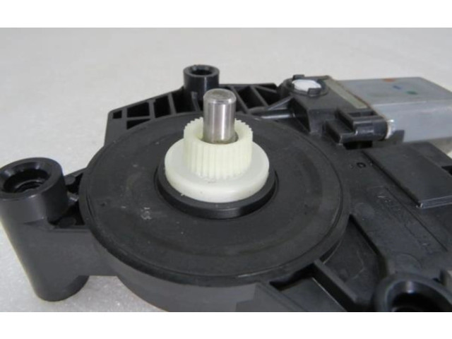 Zpětné zrcátko Nissan Pulsar 2016 C21970100, 150807