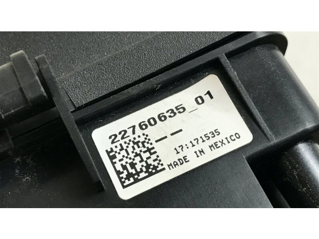   Pojistková skříňka 22760635   Chevrolet Camaro 2015