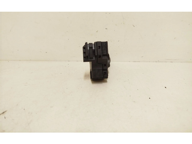 Ручка стеклоочистителей 1S7T17A553DD   Ford Fusion