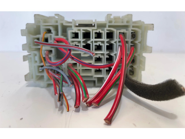 Блок предохранителей 6g9t14c507   Volvo V70    