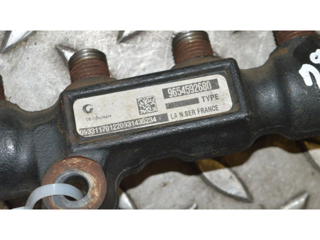 Vstřikovací lišta 9654592680, 9658227880 Peugeot 307