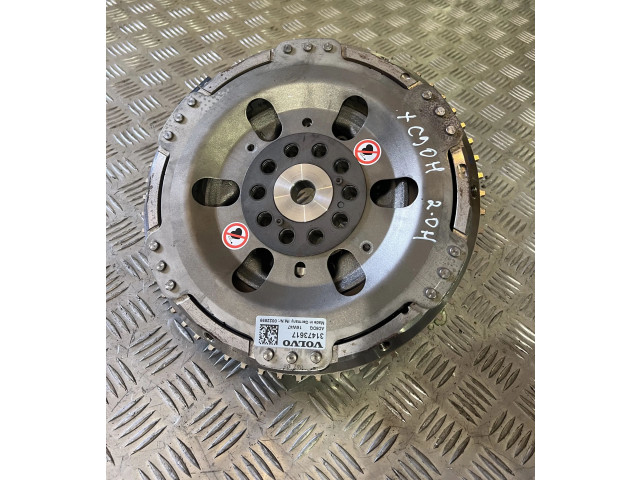 Генератор 31473617 Volvo XC90