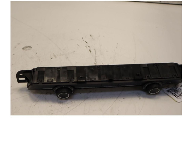 Блок управления климат-контролем 98340416ZD   Peugeot Partner III