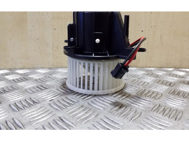 Вентилятор печки    BZ73719, 9415097   Volvo XC90