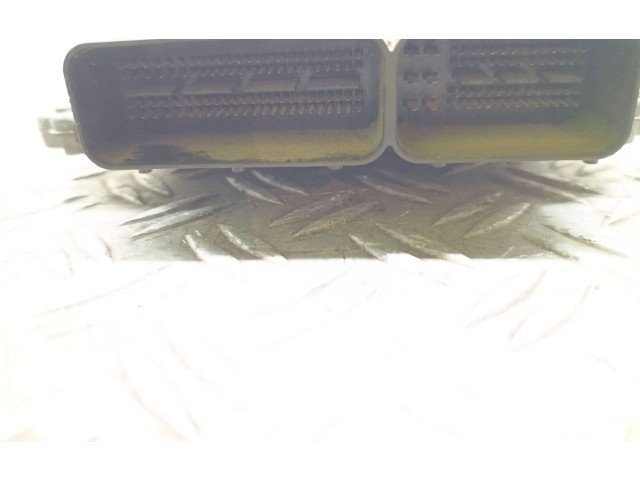 Блок управления двигателя P31303388, 0281015286   Volvo V70