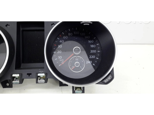 Панель приборов 5K0920872, VDD02417 Volkswagen Golf VI