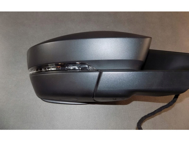 Зеркало электрическое        Skoda Karoq  2017 -  года   