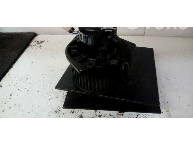 Вентилятор печки Nissan Vanette