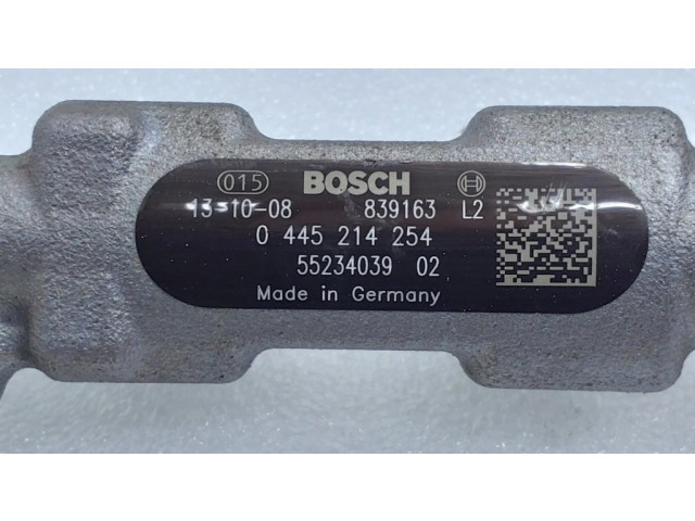 Топливная рампа 0445214254, 55234039 Alfa Romeo Giulietta 2.0 для двигателя 940 B5.000