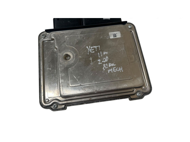 Блок управления двигателя 03L906018BP, 03L906018BR Skoda Yeti (5L)