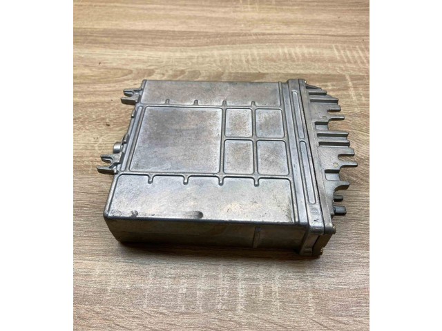 Блок управления двигателем Блок управления 7700110648, 0281001906 Volvo S40, V40