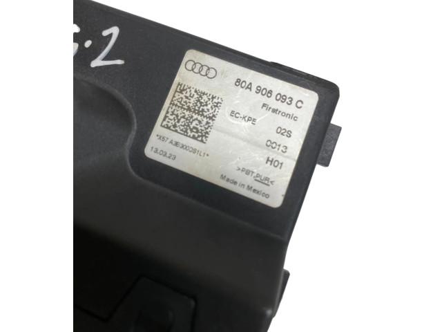 Блок управления топливного насоса 80A906093C Audi Q5 SQ5
