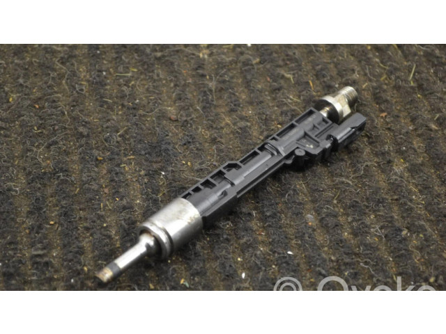 Форсунка 7645956    BMW 5 F10 F11 для бензинового двигателя  4.4