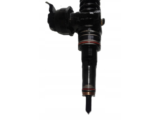 Форсунка 038130073AQA    Audi A3 S3 8L   