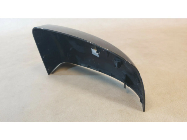 Пластиковая отделка зеркала