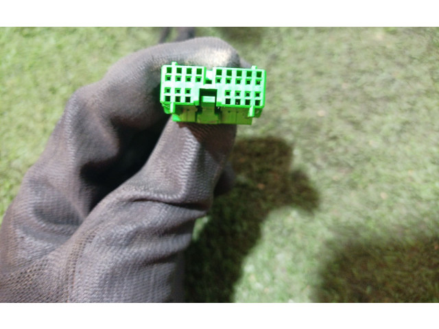 Зеркало электрическое Volvo S80 1999 - 2003 года