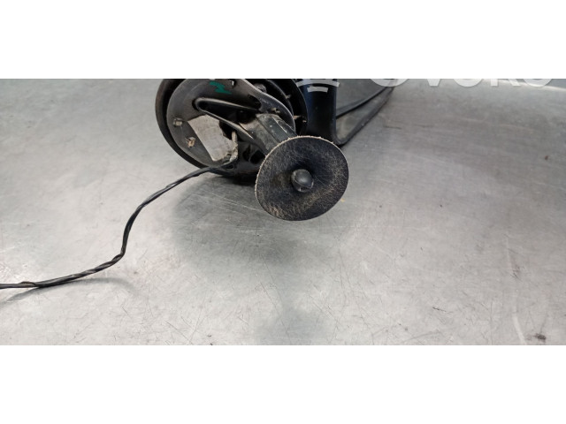 Зеркало электрическое        Dacia Duster Oroch  2015 -  года   