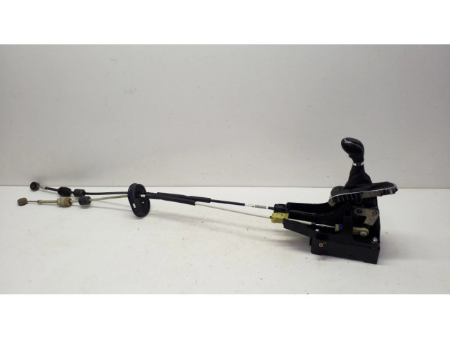 Механизм переключения передач (кулиса) (в салоне)