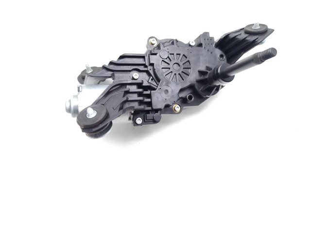 Моторчик заднего дворника 98700-J7000, 0390205069    KIA Ceed