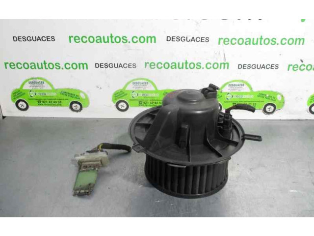 Вентилятор печки 1K1819015A Skoda Octavia Mk2 (1Z)