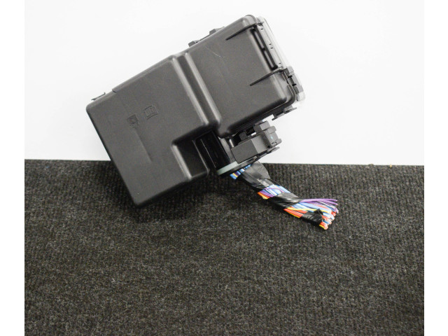 Блок предохранителей  31384034   Volvo XC90    