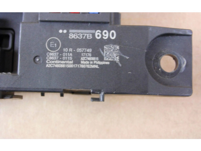 Блок комфорта 8637B690 Mitsubishi Outlander