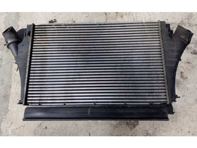 Интеркулер 12770431, 877359H Saab 9-3 Ver2