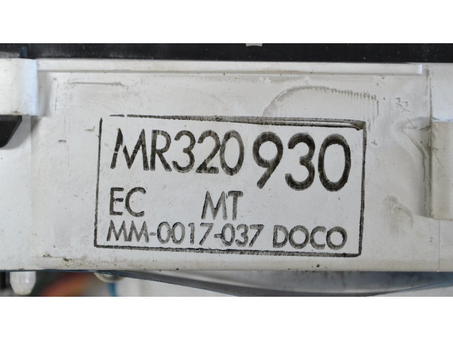 Спидометр (приборный щиток) Mitsubishi L200