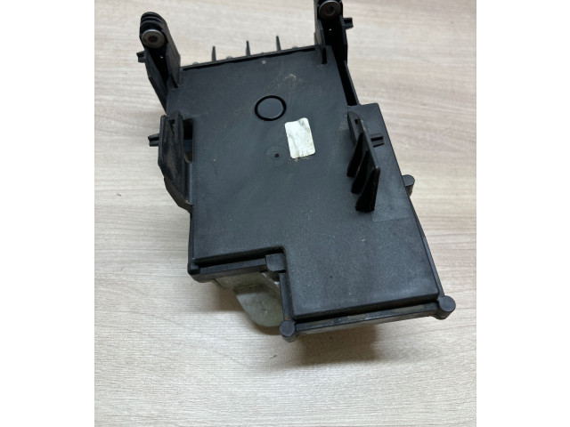 Модуль управления аккумулятором 31652295    Volvo S90, V90  B 4204 T31 