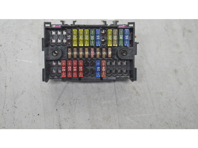 Блок предохранителей    Skoda Yeti (5L)    