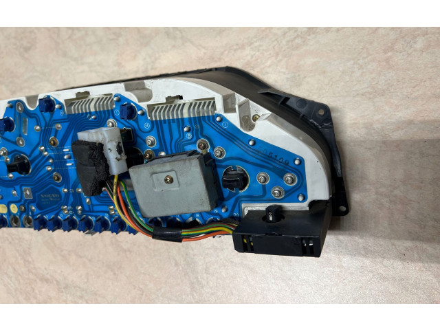 Панель приборов 9168222, 769914292 Volvo 940