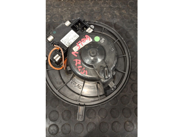 Вентилятор печки       Volkswagen Golf Plus