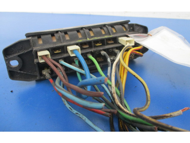 Блок предохранителей     Fiat 126    