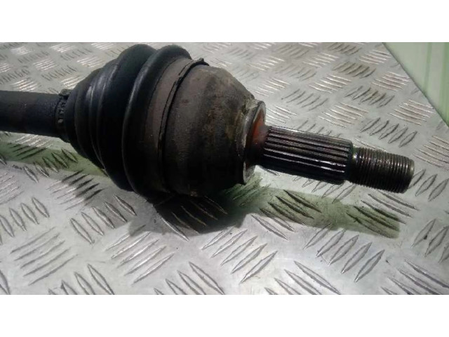 Передняя полуось