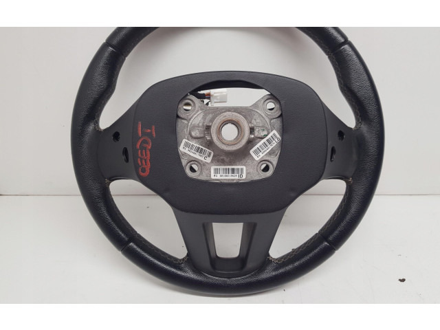 Руль KIA Ceed  2006 - 2012 года 56110-1h590      