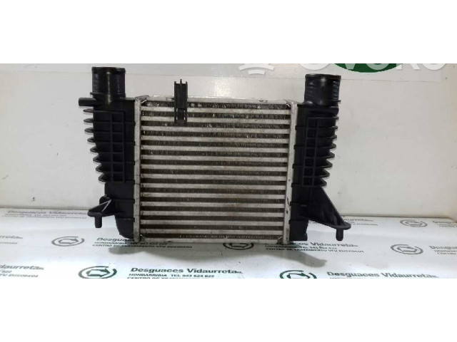 Интеркулер  8200471888   Renault Clio II 