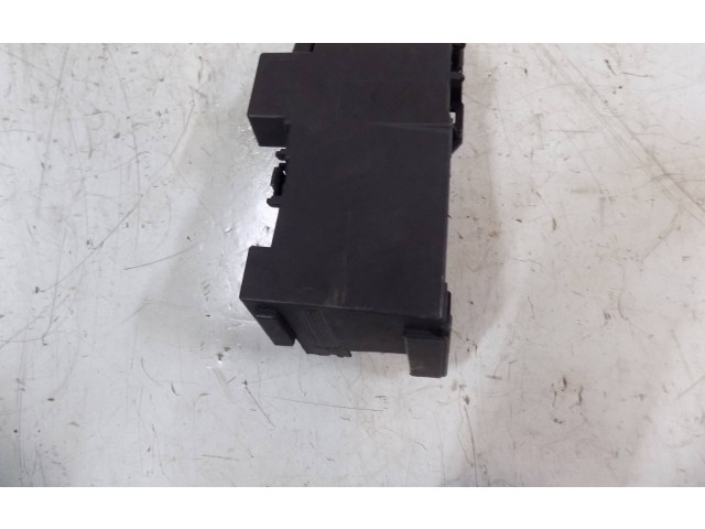 Pojistková skříňka 9677748380, 002244 Peugeot RCZ 2011