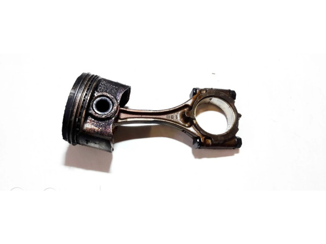 Поршень с шатуном Lexus IS 200-300 для бензинового двигателя 2.0